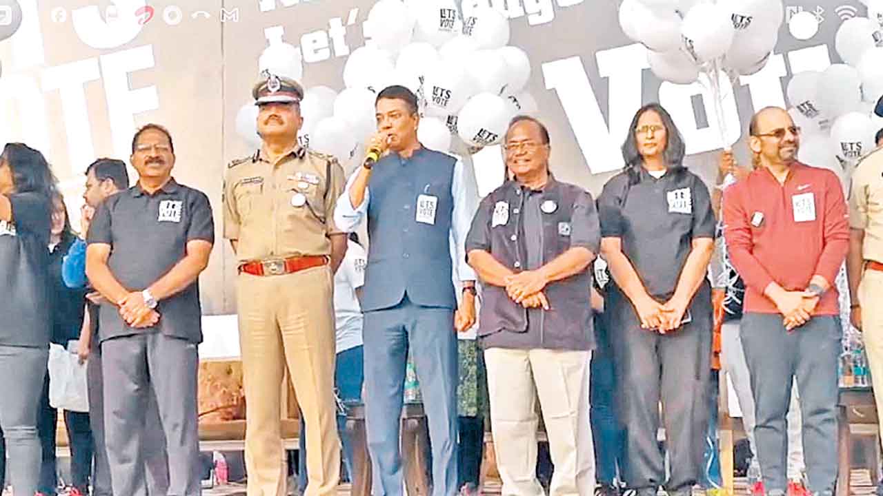 ఓటు హక్కును వినియోగించుకోవాలి