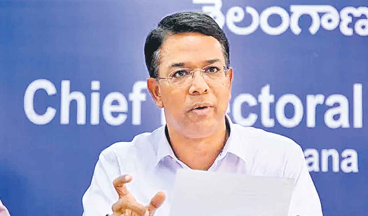 పోలింగ్‌ సామగ్రి పంపిణీ ఎల్లుండి