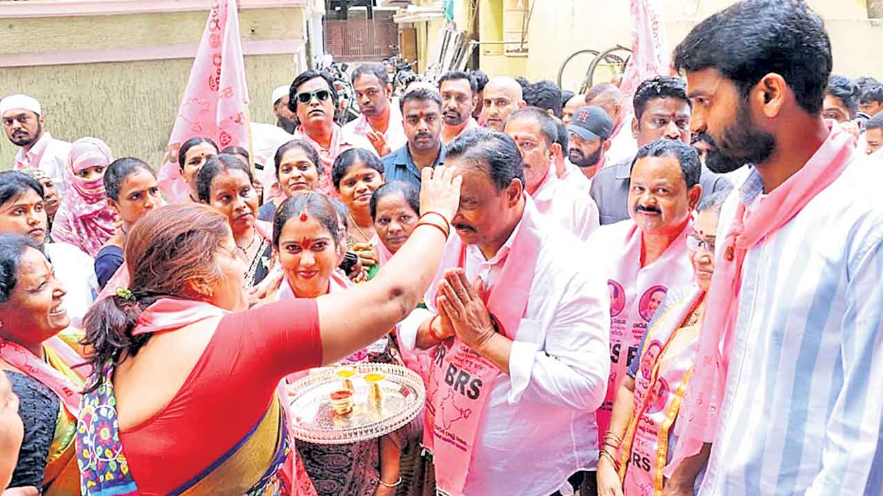 మా ఓటు మీకే బిడ్డా..ఇంతదూరం ఎందుకొచ్చావ్‌