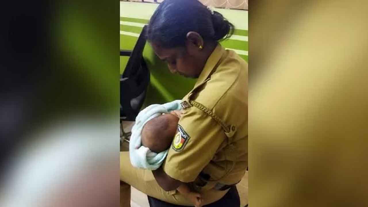 ఖైదీ బిడ్డకు పోలీస్‌ చనుబాలు