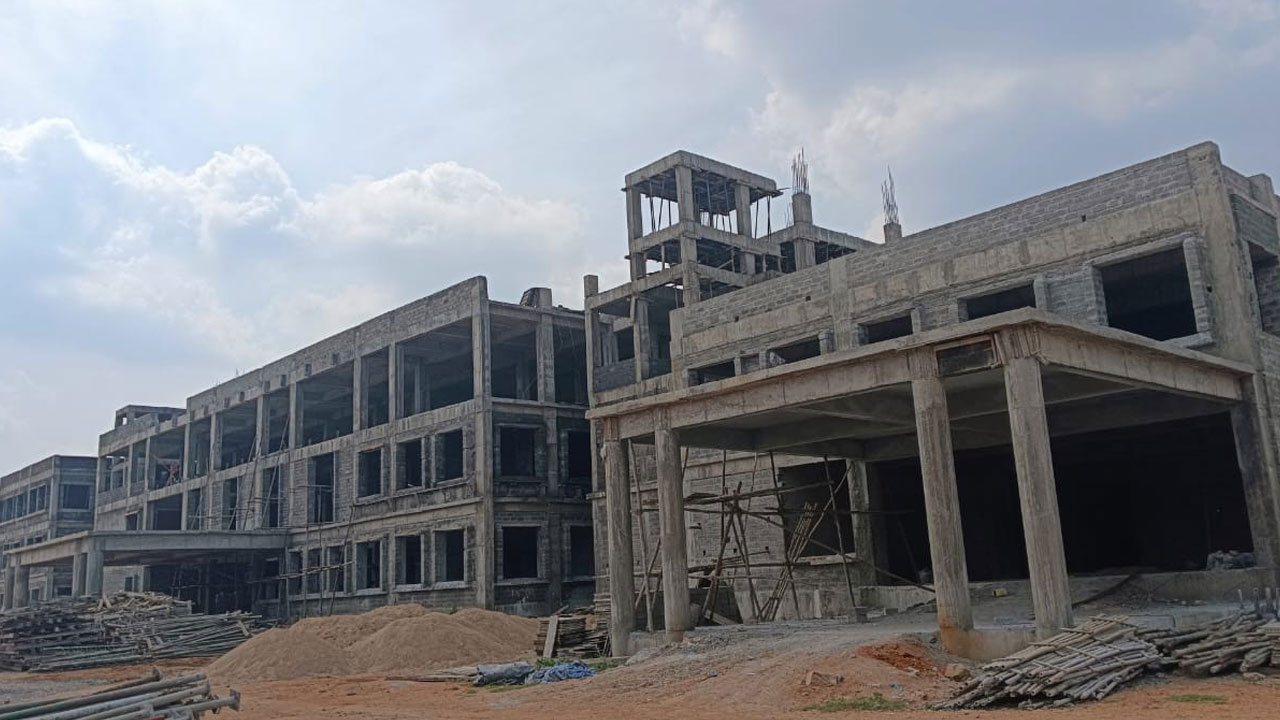 నకిరేకల్‌లో ప్రగతి వెలుగులు