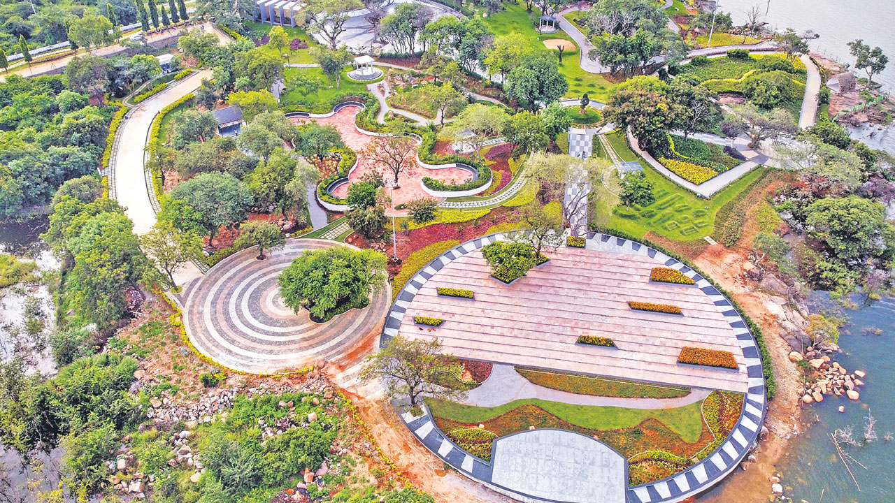 ఐటీ కారిడార్‌లో ఆధునిక ఆటవిడుపు