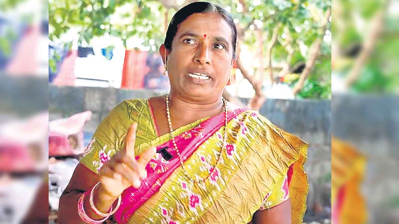 Revanth Reddy | 3 గంటలు బాయికాడ పంటె రేవంత్‌కు ఎవుసం తెలుస్తది..నల్లగొండ జిల్లాకు చెందిన పూలమ్మ ఆగ్రహం