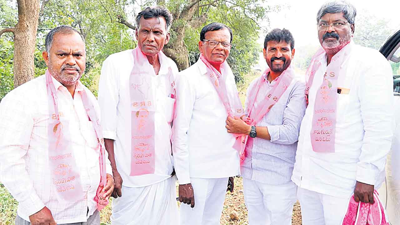 అందరి చూపు.. బీఆర్ఎస్ వైపే