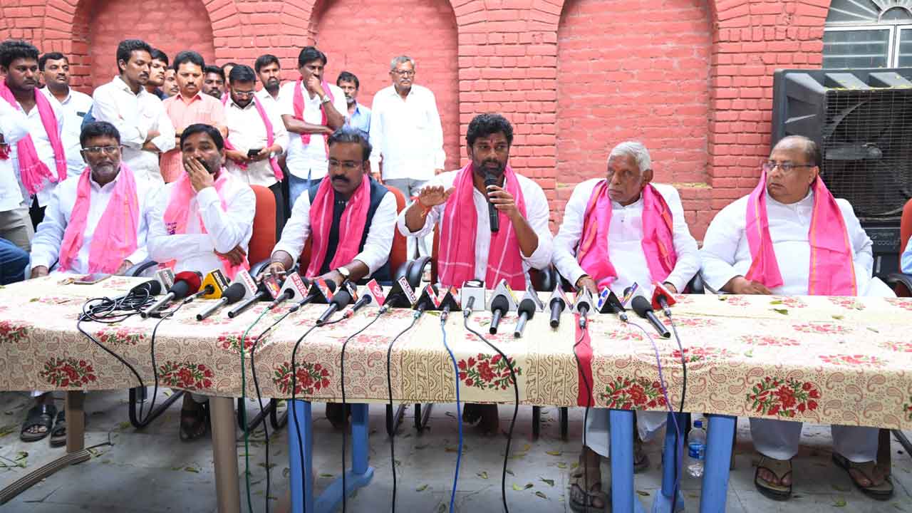 రేటెంతరెడ్డీ.. దళితులపై ఇంత అహంకారమా?