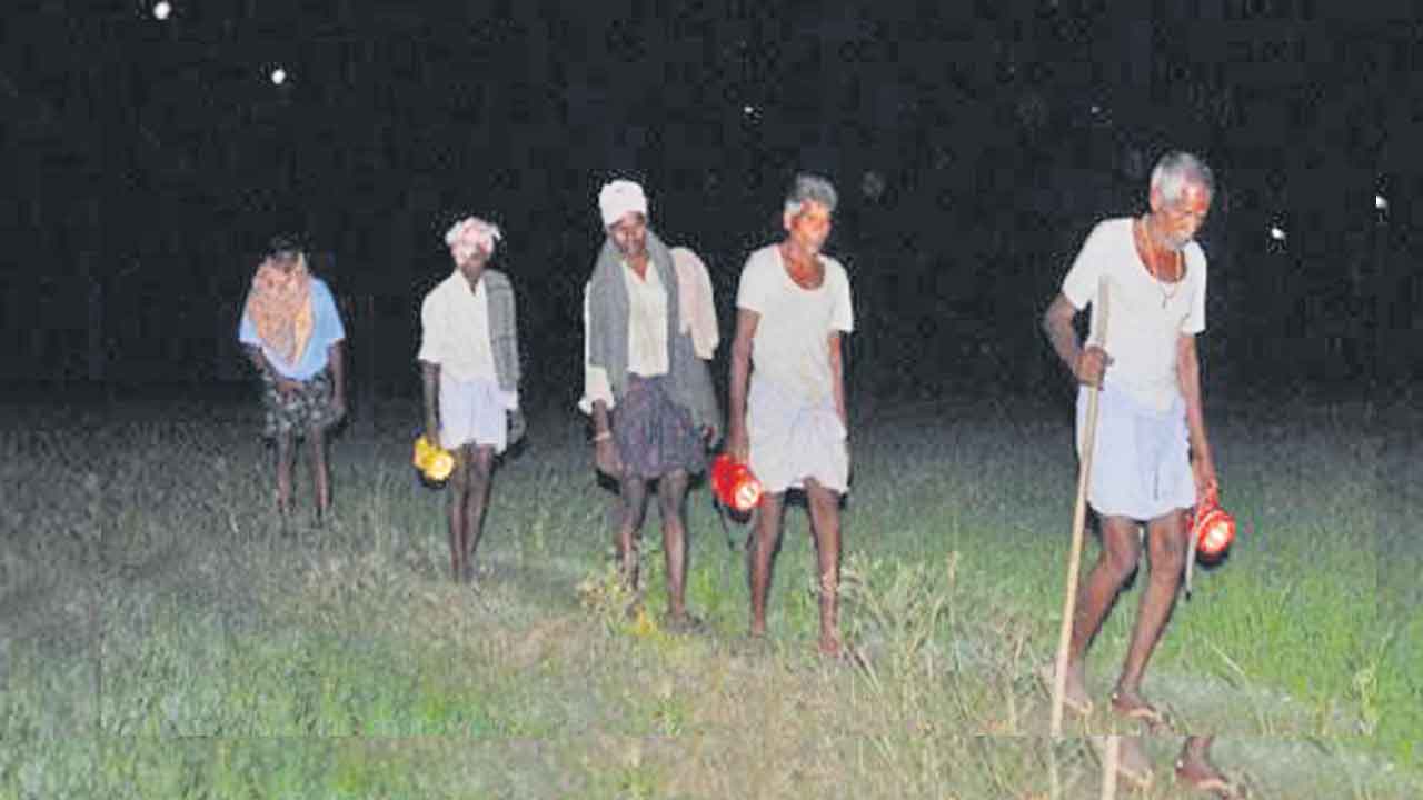 Congress | కాంగ్రెస్‌ పేరు చెప్తేనే కన్నెర్రజేస్తున్న రైతన్న.. హస్తం పార్టీ అధికారంలోకి వస్తే తమకు కాళరాత్రులేనని ఆందోళన