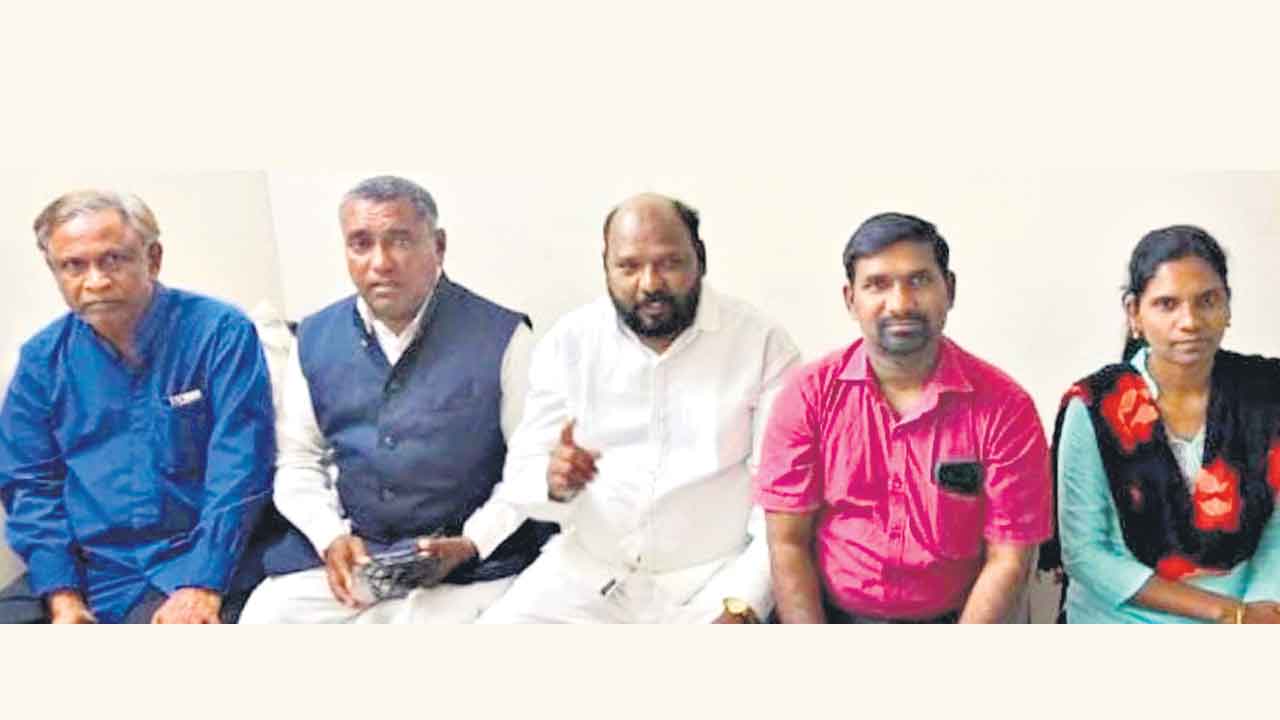 కాంగ్రెస్ క్రిస్టియన్ డిక్లరేషన్ ఓ మోసం