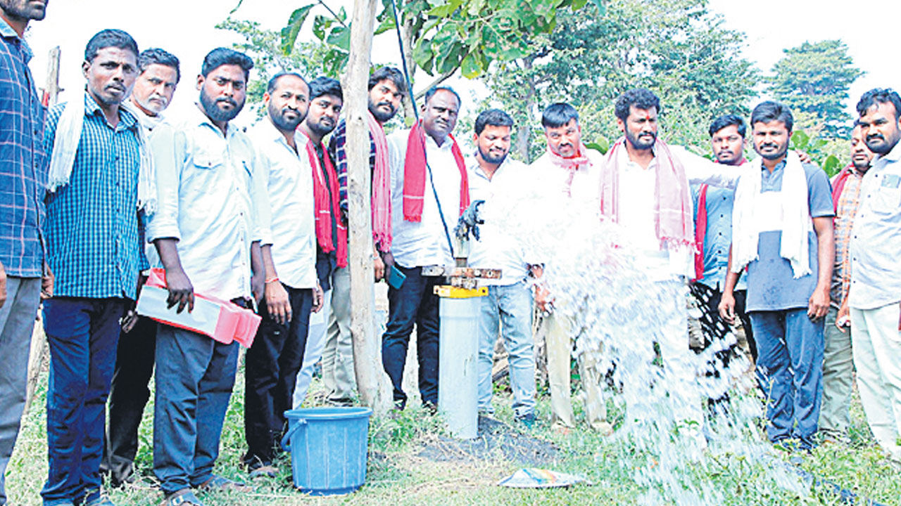 ముడు గంటలతో ముప్పుతిప్పలే