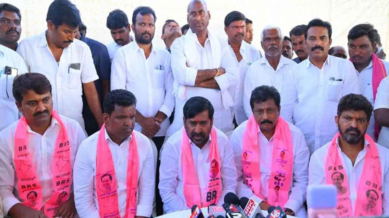 సీఎం అవుతామన్న భ్రమలో కోమటిరెడ్డి బ్రదర్స్‌