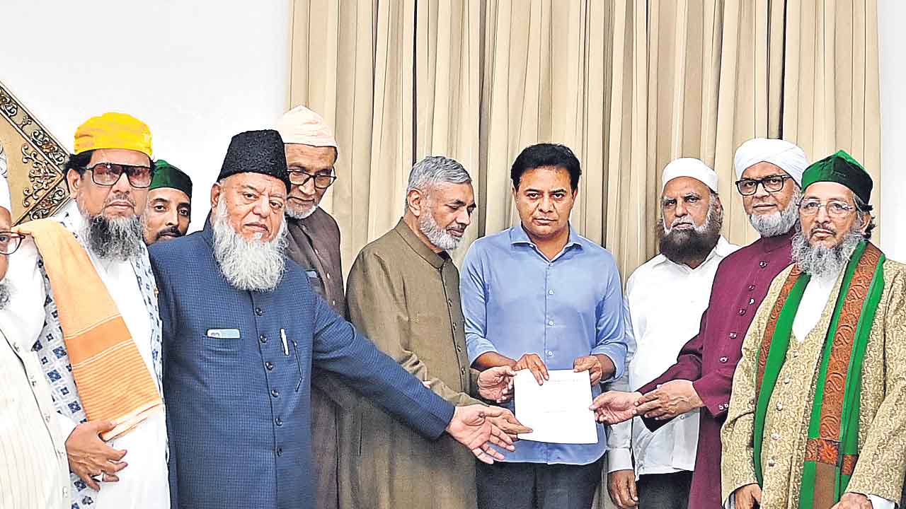 బీఆర్‌ఎస్‌కు ముస్లిం ఫోరం మద్దతు