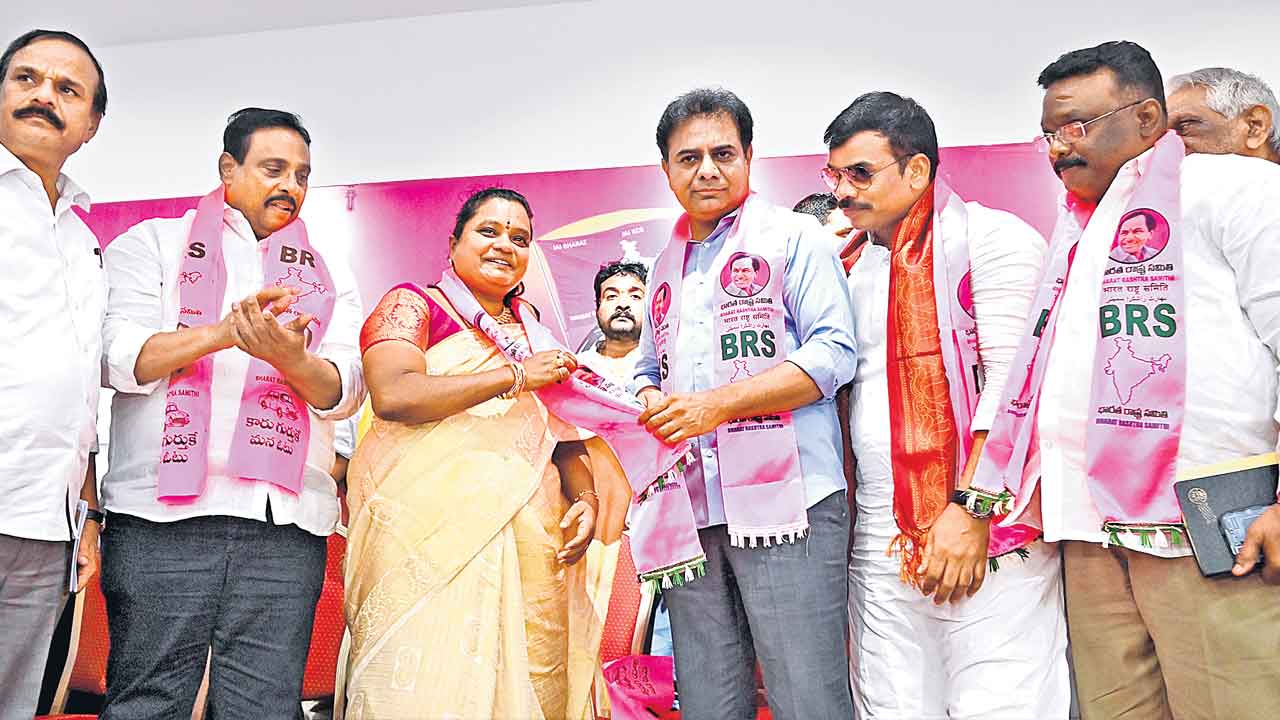 కాంగ్రెస్‌, బీజేపీని నమ్మితే ఆగమైపోతం