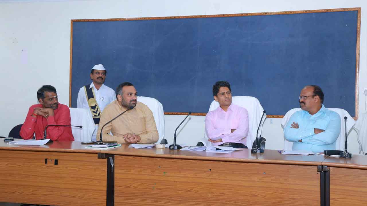 ఎన్నికల నిర్వహణలో మైక్రో అబ్జర్వర్ల పాత్ర కీలకం