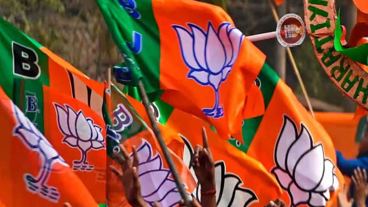 BJP | బీజేపీలో వింత పరిస్థితి.. వద్దు బాబోయ్‌ అంటున్న మూడో లిస్ట్‌లో టికెట్లు కేటాయించిన అధిష్ఠానం