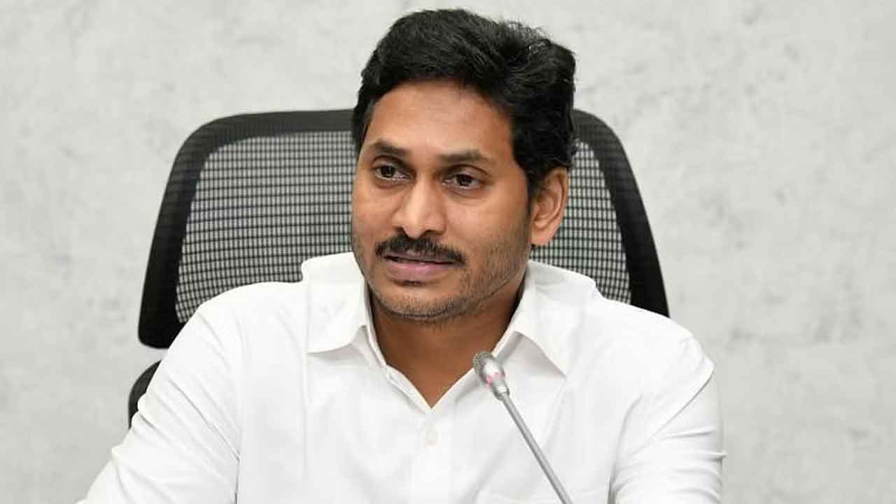 జగన్‌, సీబీఐకి సుప్రీంకోర్టు నోటీసులు