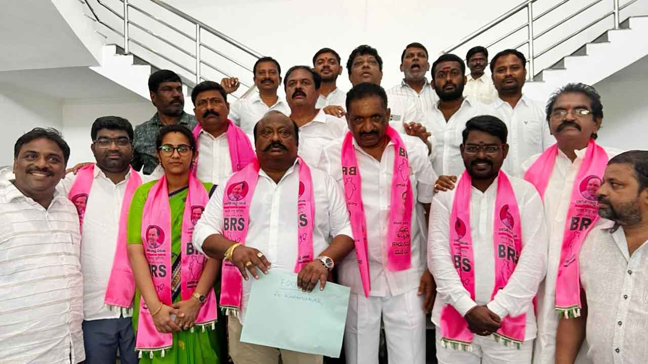 బీజేపీలో కలకలం