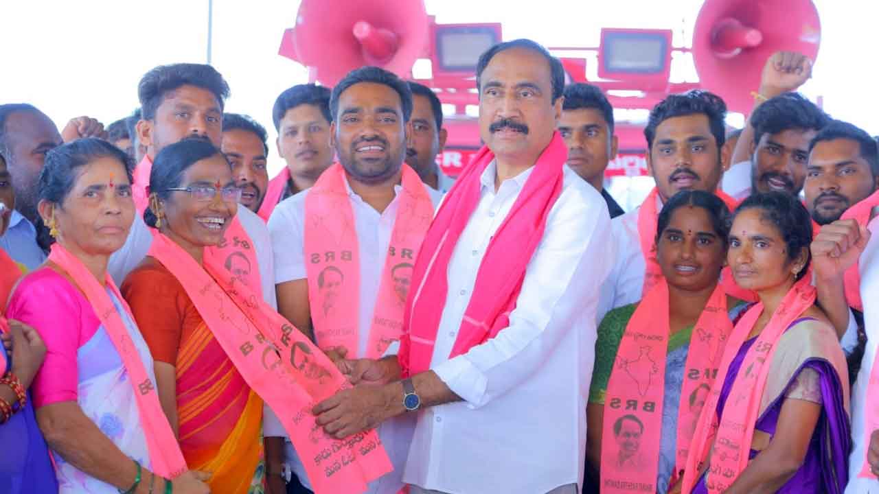 ఆరు గ్యారెంటీలన్నీ ఉత్తవే