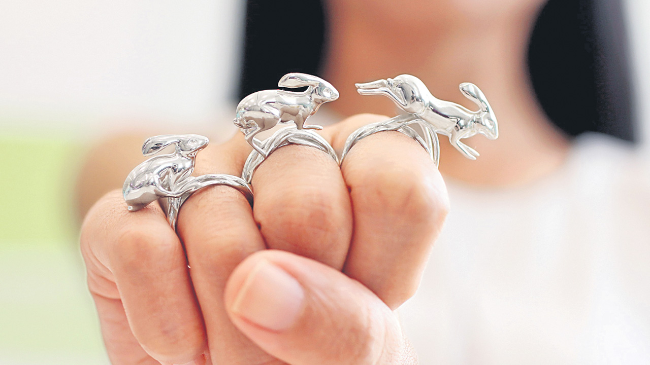 3D Printed Rings | ఫొటోలు, వీడియోలే కాదు చేతికి పెట్టుకునే ఉంగరాలు కూడా త్రీడీలోకి వచ్చేశాయి!