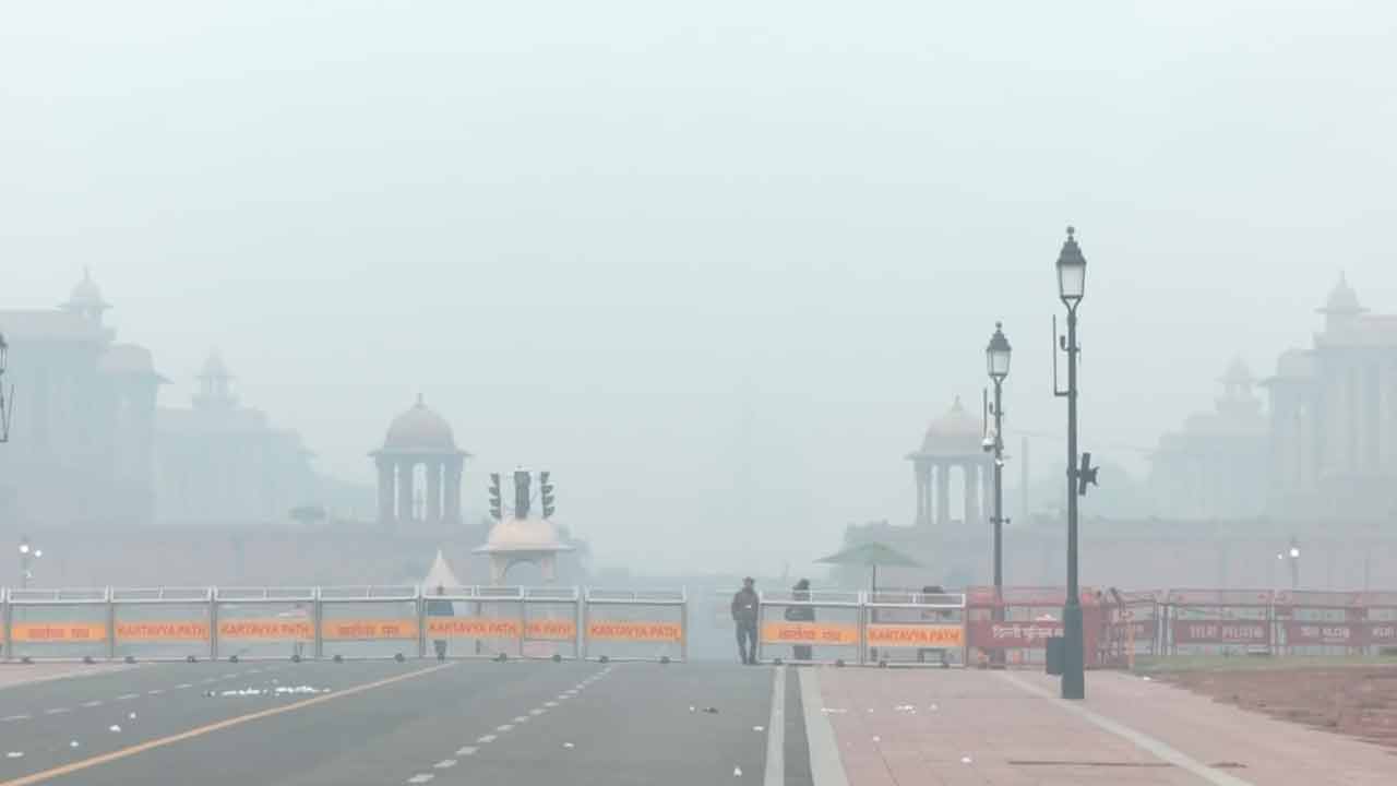 Air pollution | ఢిల్లీలో మరింత తీవ్రంగా ఎయిర్‌ పొల్యూషన్‌.. సుప్రీంకోర్టు ఆదేశాలు భేఖాతర్