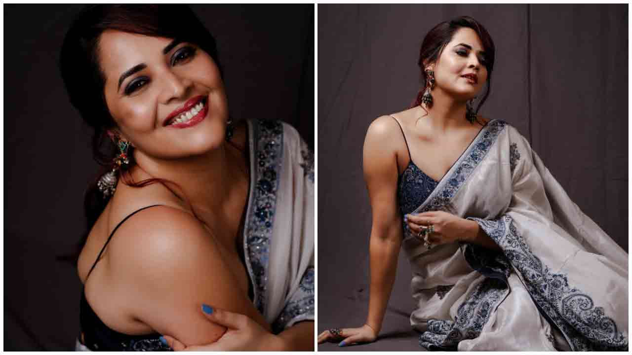 Anasuya Bharadwaj | చిరునవ్వుతో మురిపిస్తున్న అనసూయ భరద్వాజ్..