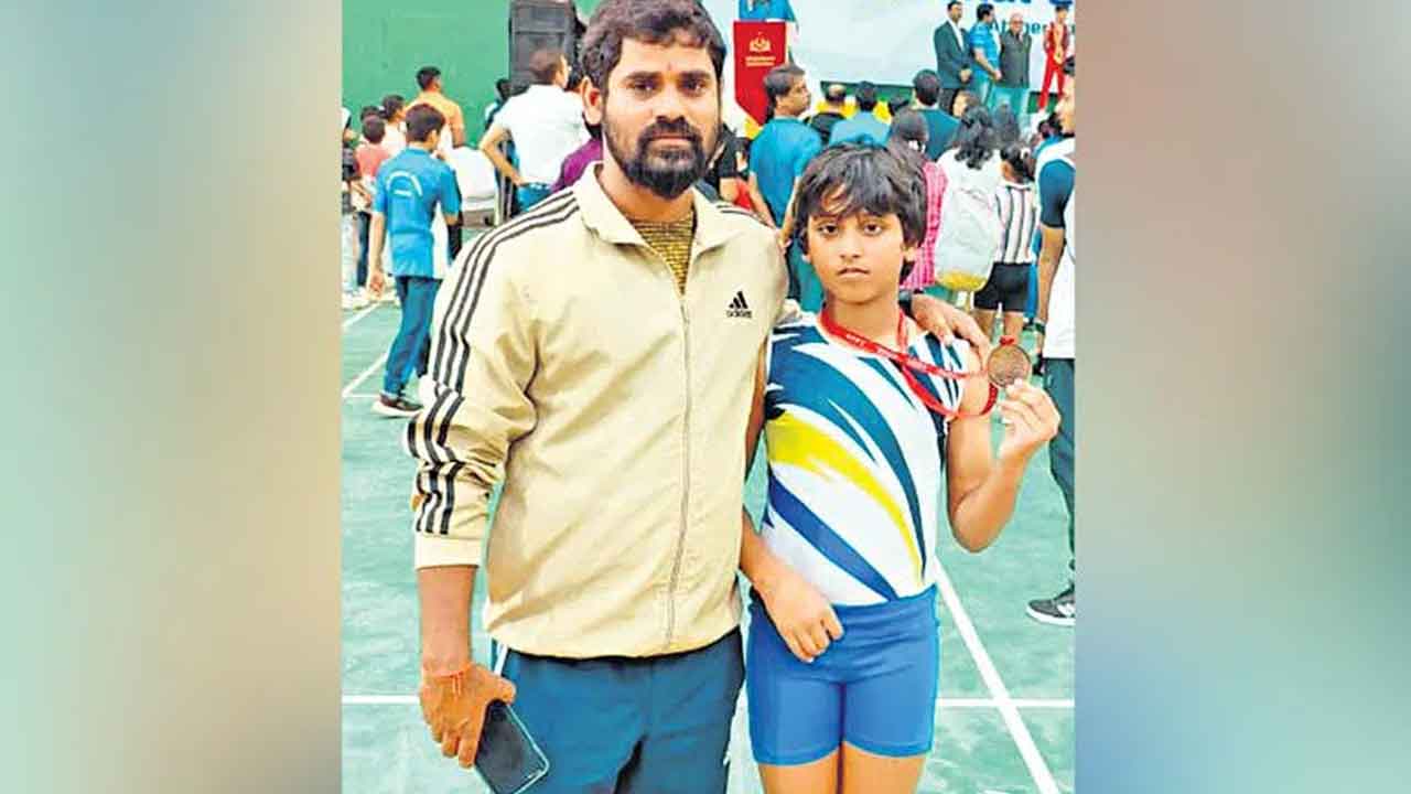 అర్షద్‌కు కాంస్యం