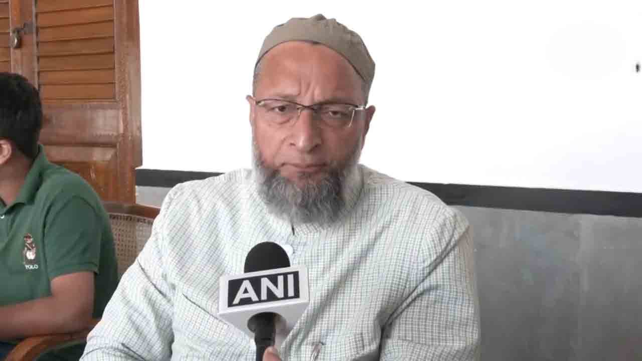 Asaduddin Owaisi | మామూ (కేసీఆర్‌)ను హ్యాట్రిక్‌ సీఎం చేయాలని మా అభ్యర్థి బరిలో లేని దగ్గరే చెప్తున్నం: అసదుద్దీన్‌ ఒవైసీ