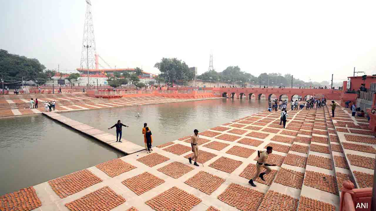Ayodhya | ఒకేసారి 25 లక్షల దీపాలు వెలిగించి.. ప్రపంచ రికార్డుకు సిద్ధమైన అయోధ్య నగరం