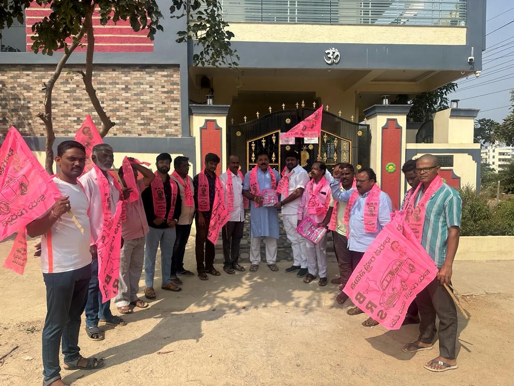 Brs Candidates Campaigning At Telangana