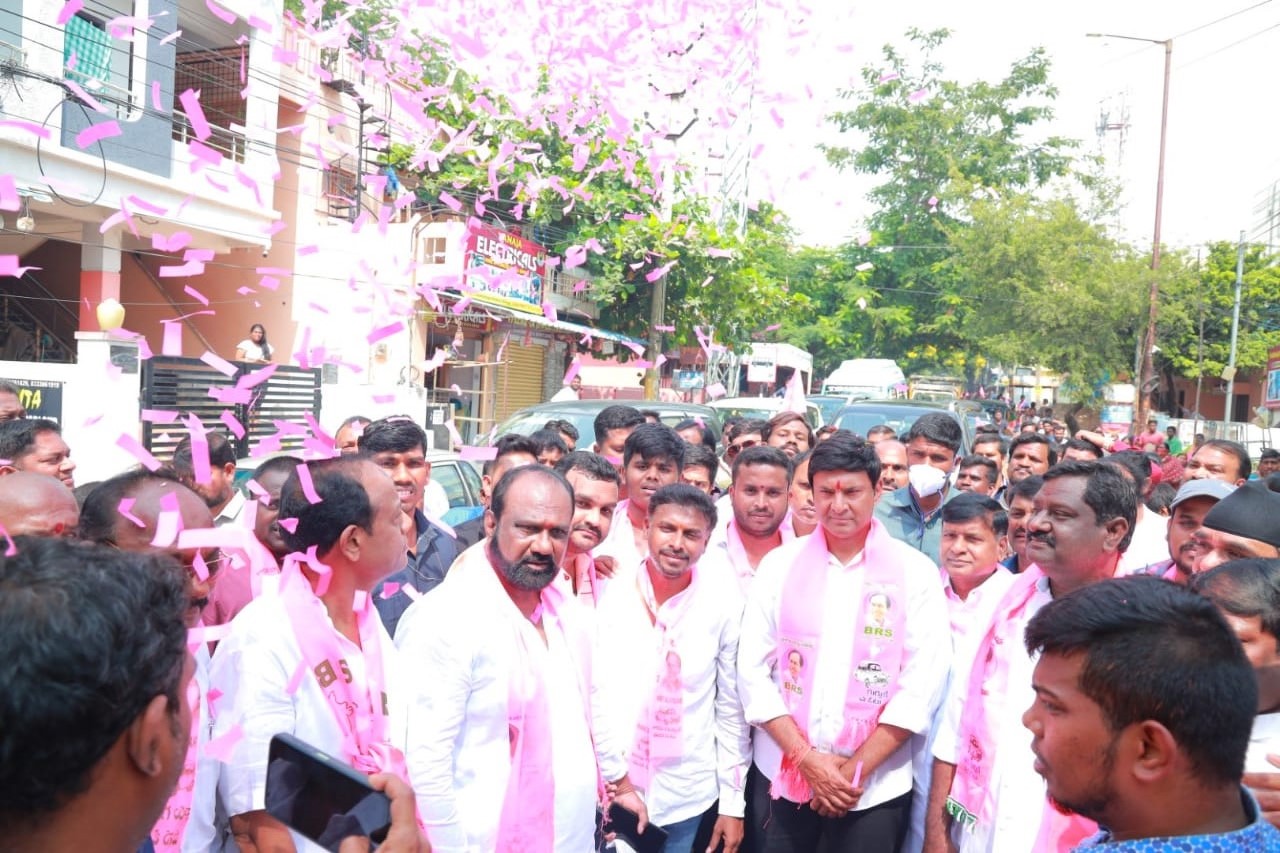 Brs Candidates Campaigning At Telangana