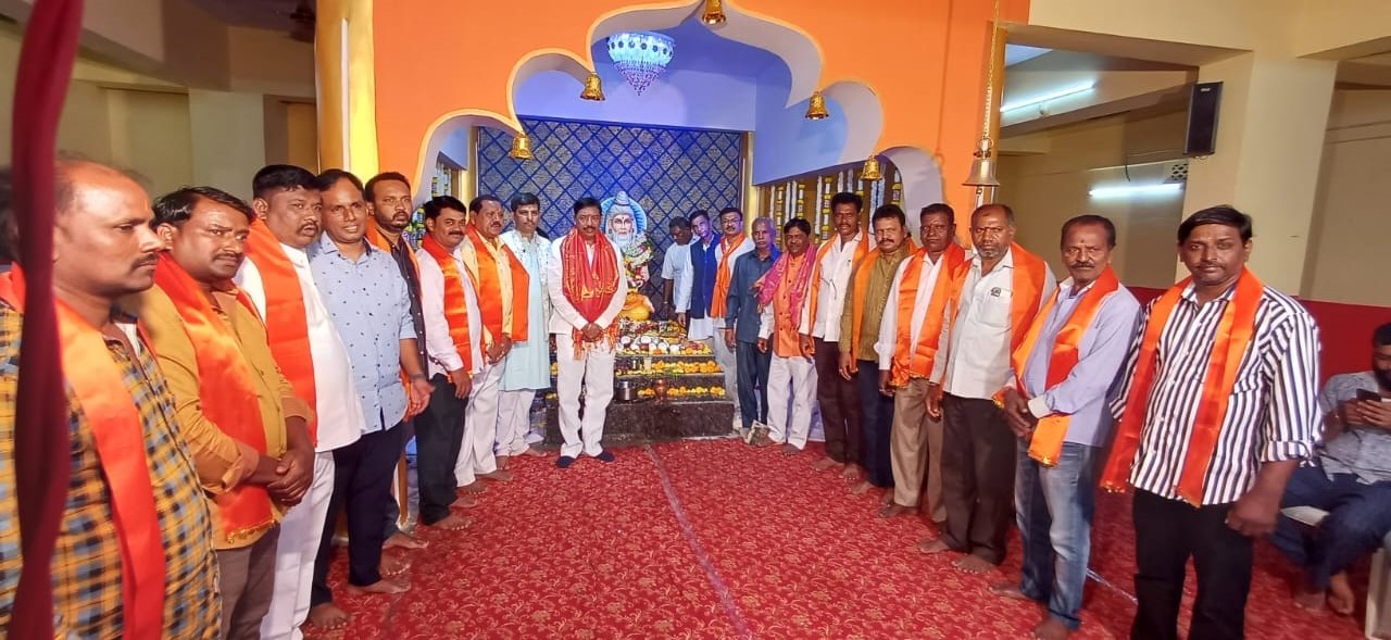 Brs Candidates Campaigning At Telangana
