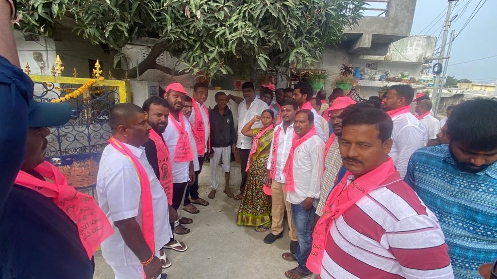 Brs Candidates Campaigning At Telangana