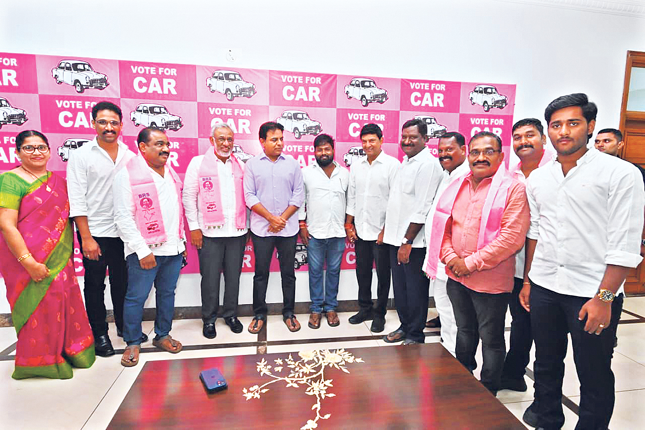 Brs Candidates Campaigning At Telangana