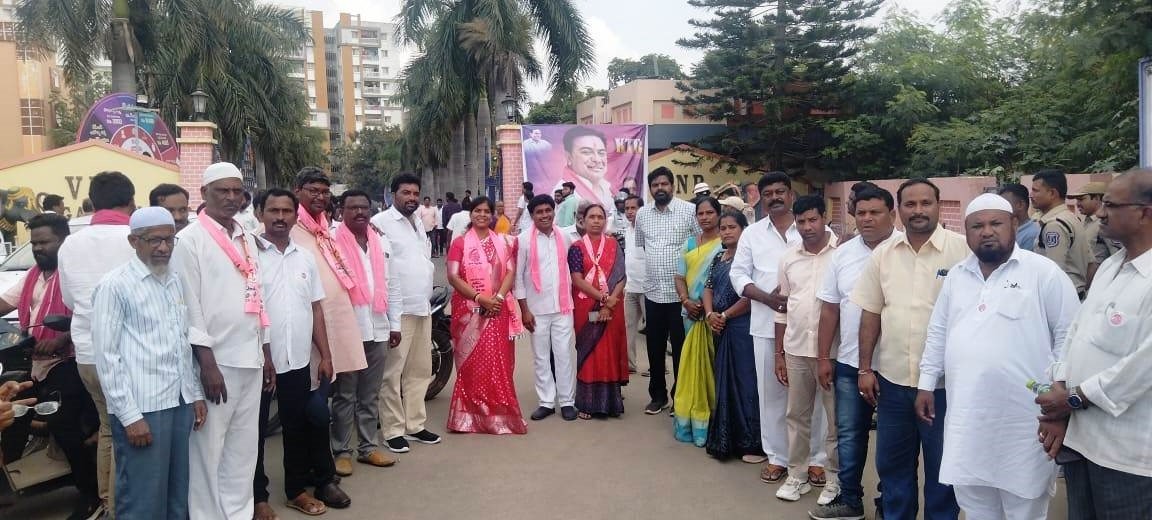 Brs Candidates Campaigning At Telangana