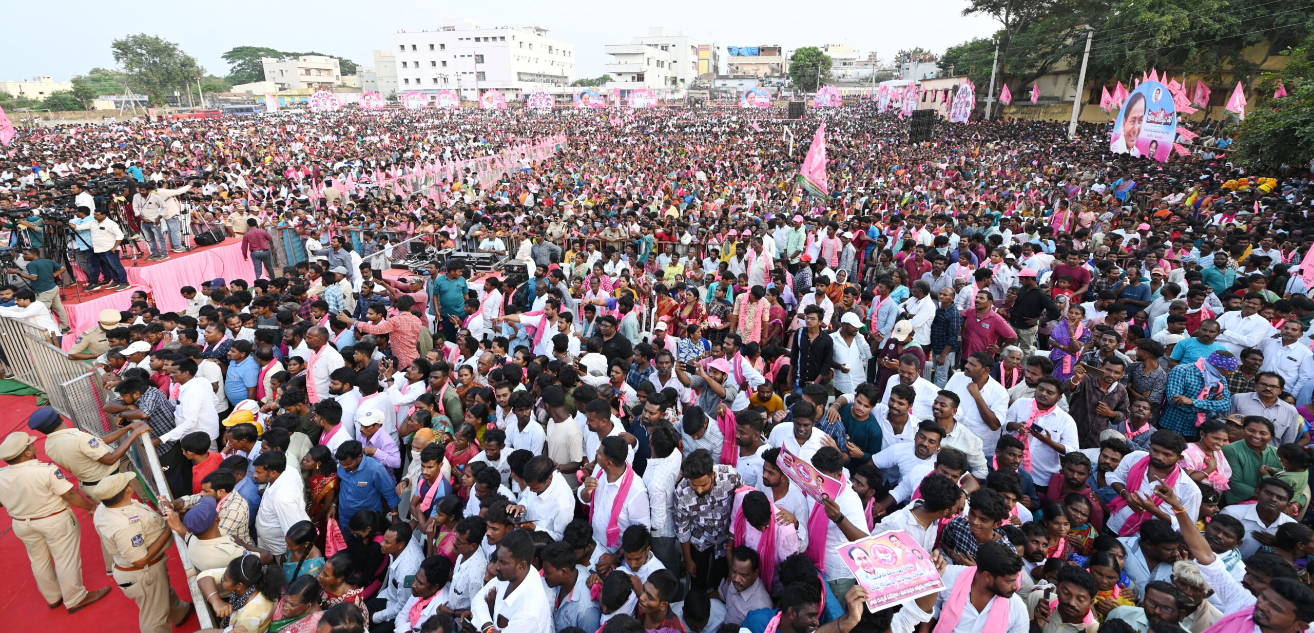 Brs Party President Kcr Participating In Praja Ashirvada Sabha At Bellampalli