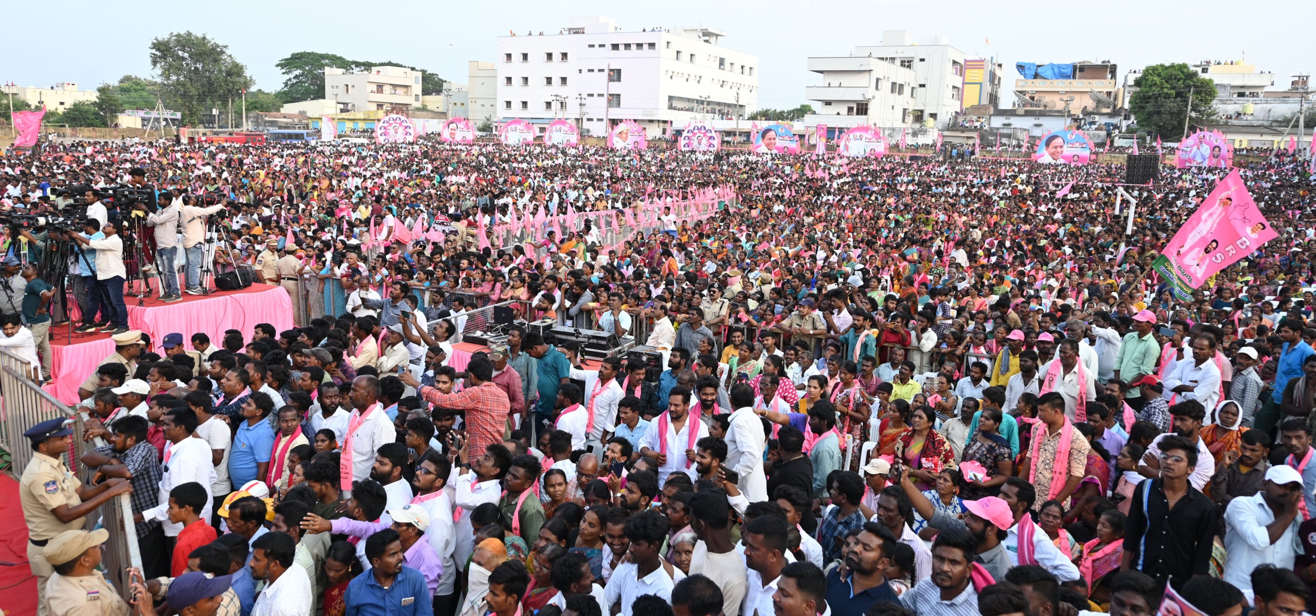 Brs Party President Kcr Participating In Praja Ashirvada Sabha At Bellampalli