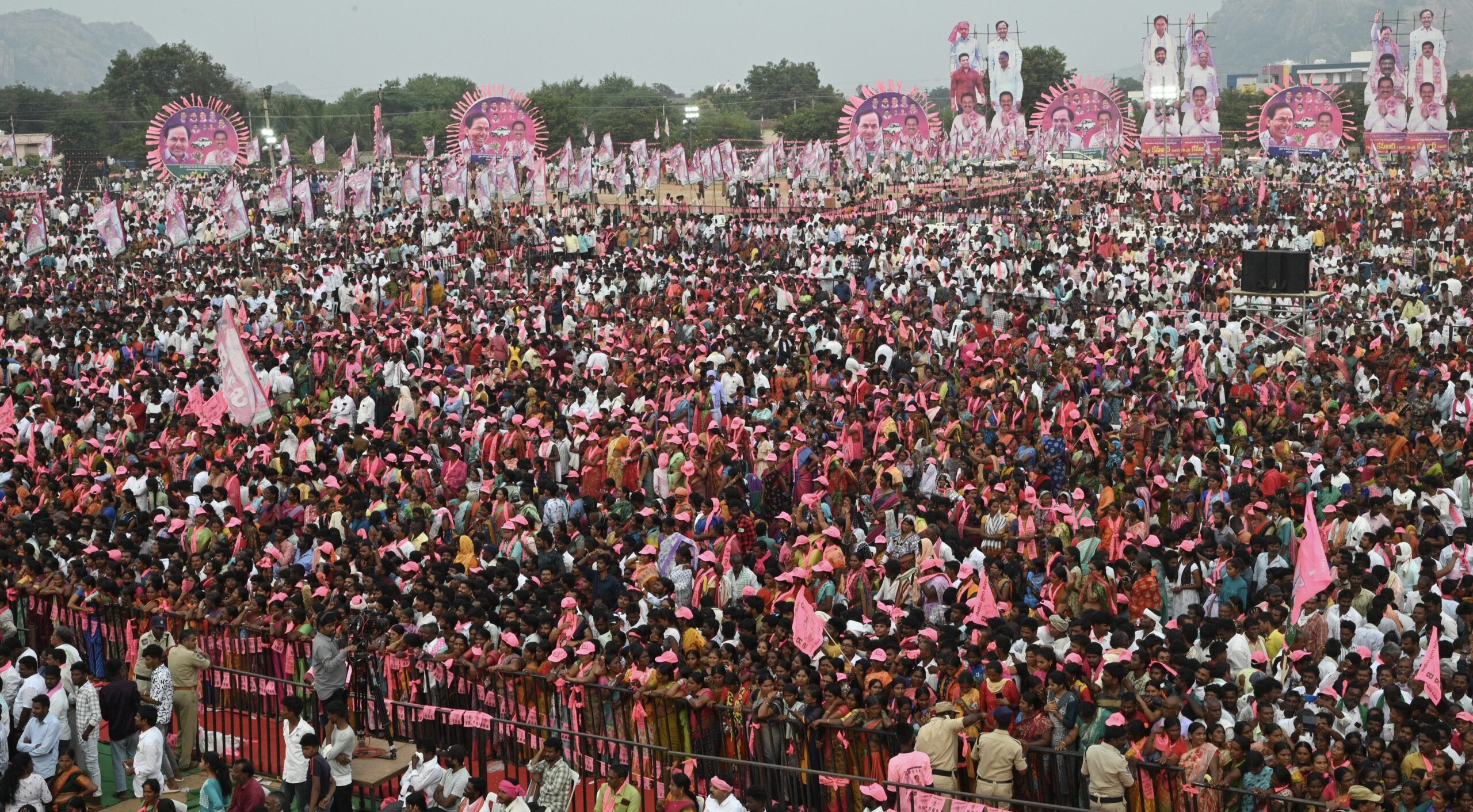 Brs Party President Kcr Participating In Praja Ashirvada Sabha At Devarakonda