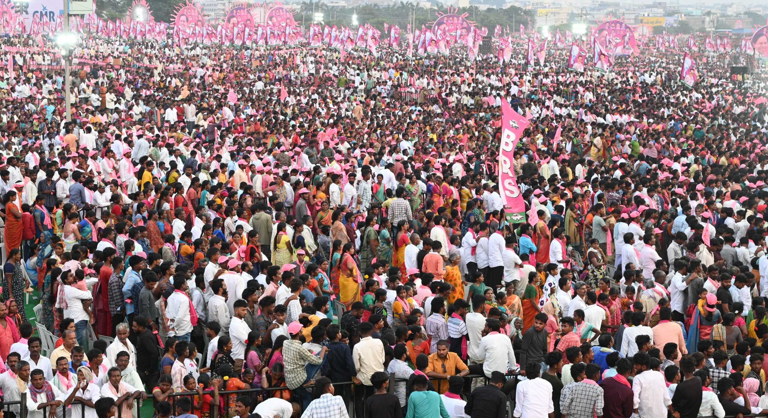 Brs Party President Kcr Participating In Praja Ashirvada Sabha At Devarakonda