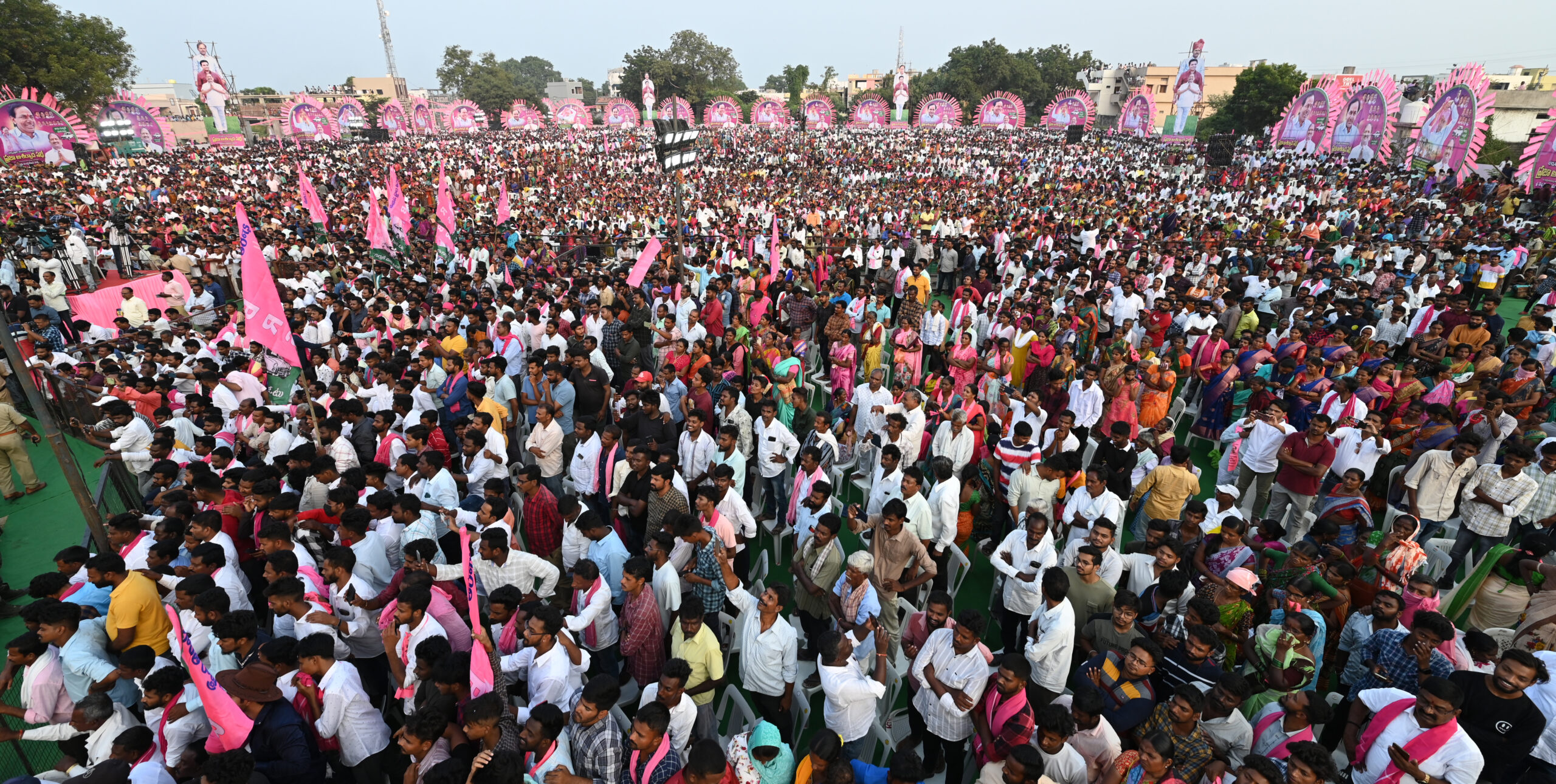 Brs Party President Kcr Participating In Praja Ashirvada Sabha At Dharmapuri