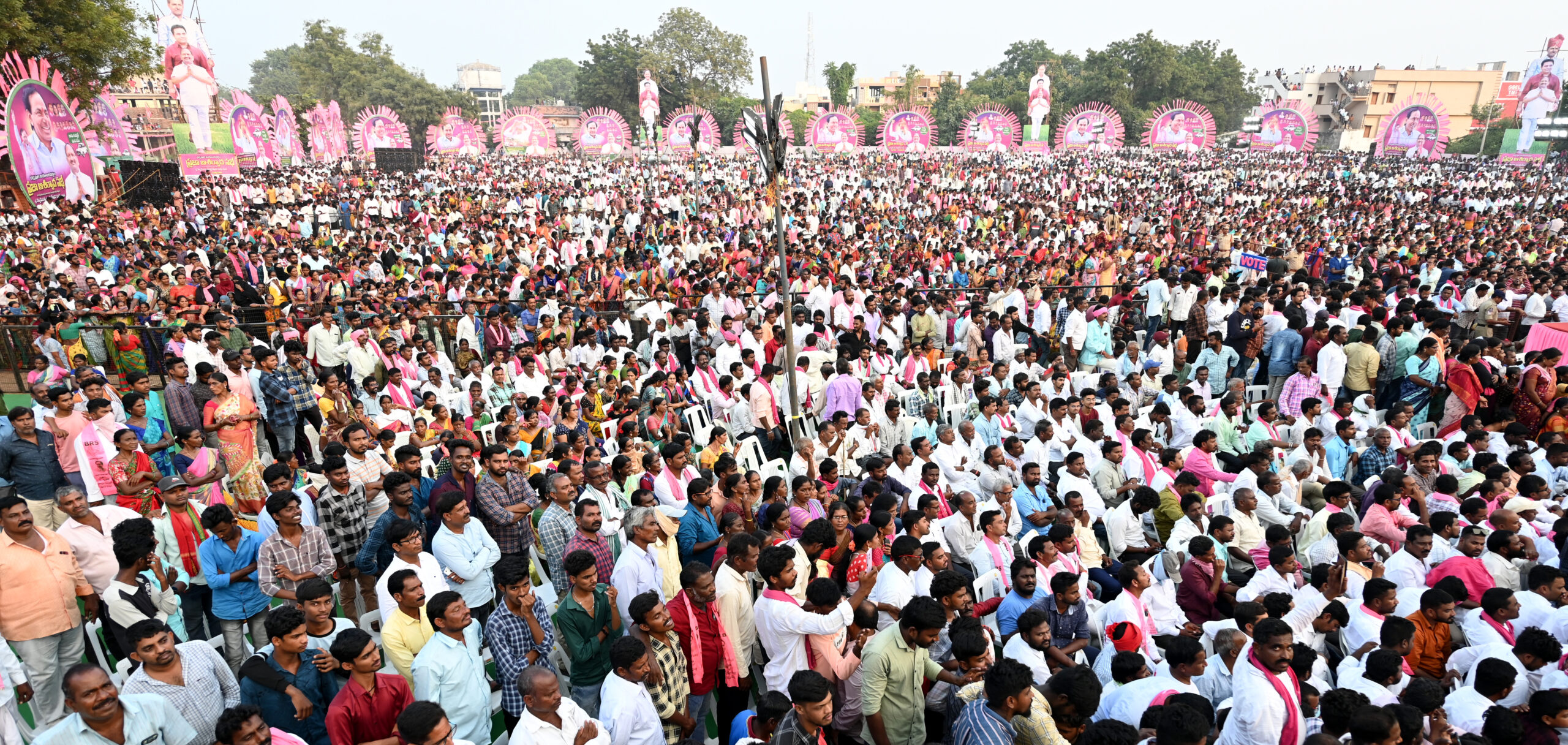 Brs Party President Kcr Participating In Praja Ashirvada Sabha At Dharmapuri