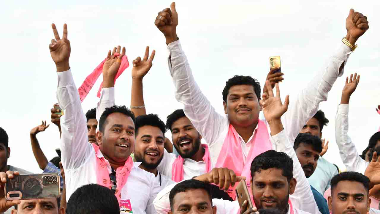 మహేశ్వరం జనసంద్రం.. జైకొట్టిన జహీరాబాద్‌