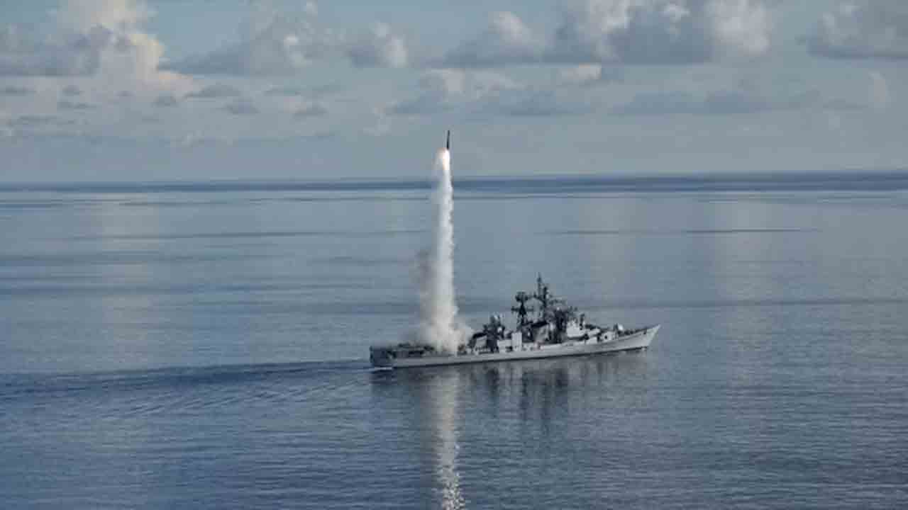 బ్రహ్మోస్‌ క్షిపణి పరీక్ష విజయవంతం