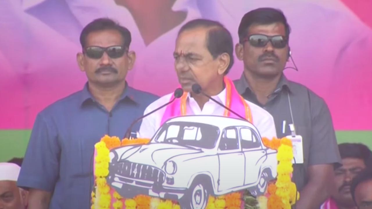 CM KCR | మతపిచ్చిలేపే బీజేపీని చెత్తకుప్పపై పారేయాలి.. ఆదిలాబాద్ ప్రజా ఆశీర్వాద సభలో సీఎం కేసీఆర్ పిలుపు