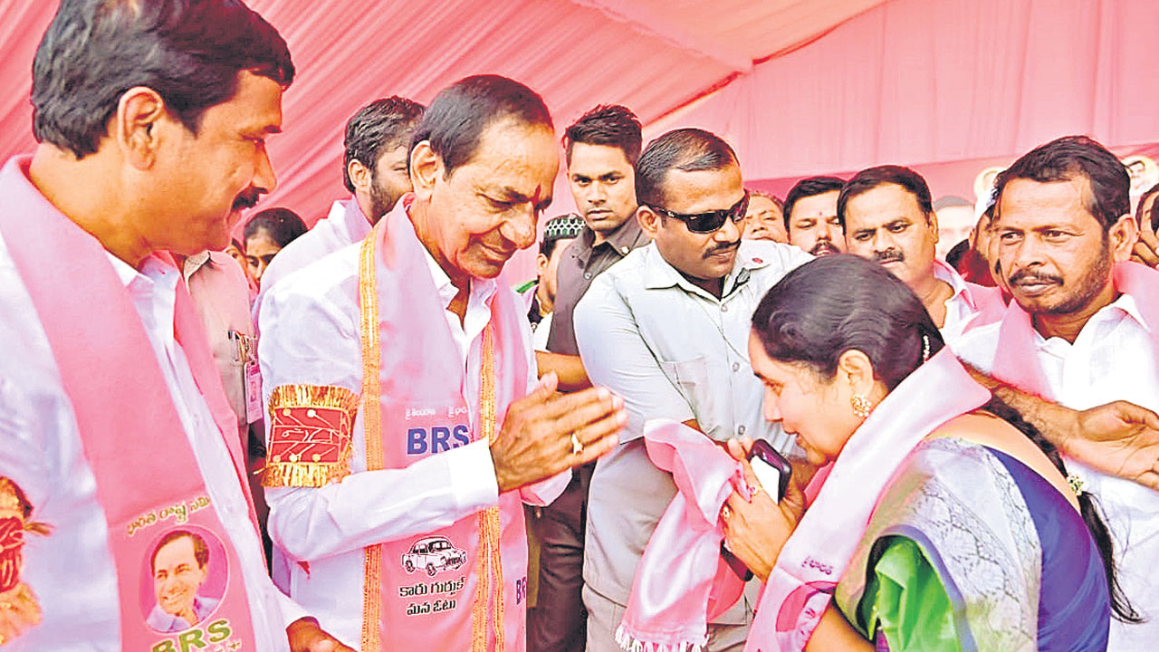 ఎమ్మెల్యేగా గెలవనోడు సీఎం అవుతాడంట..