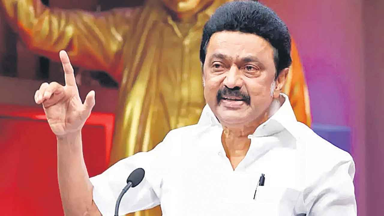 రాష్ర్టాల హక్కులను హరిస్తున్న కేంద్రం