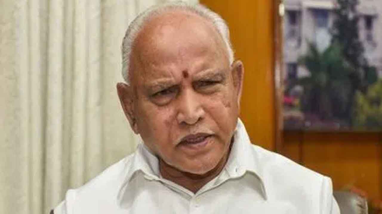 బిల్లుల చెల్లింపునకు 8 శాతం కమీషన్‌