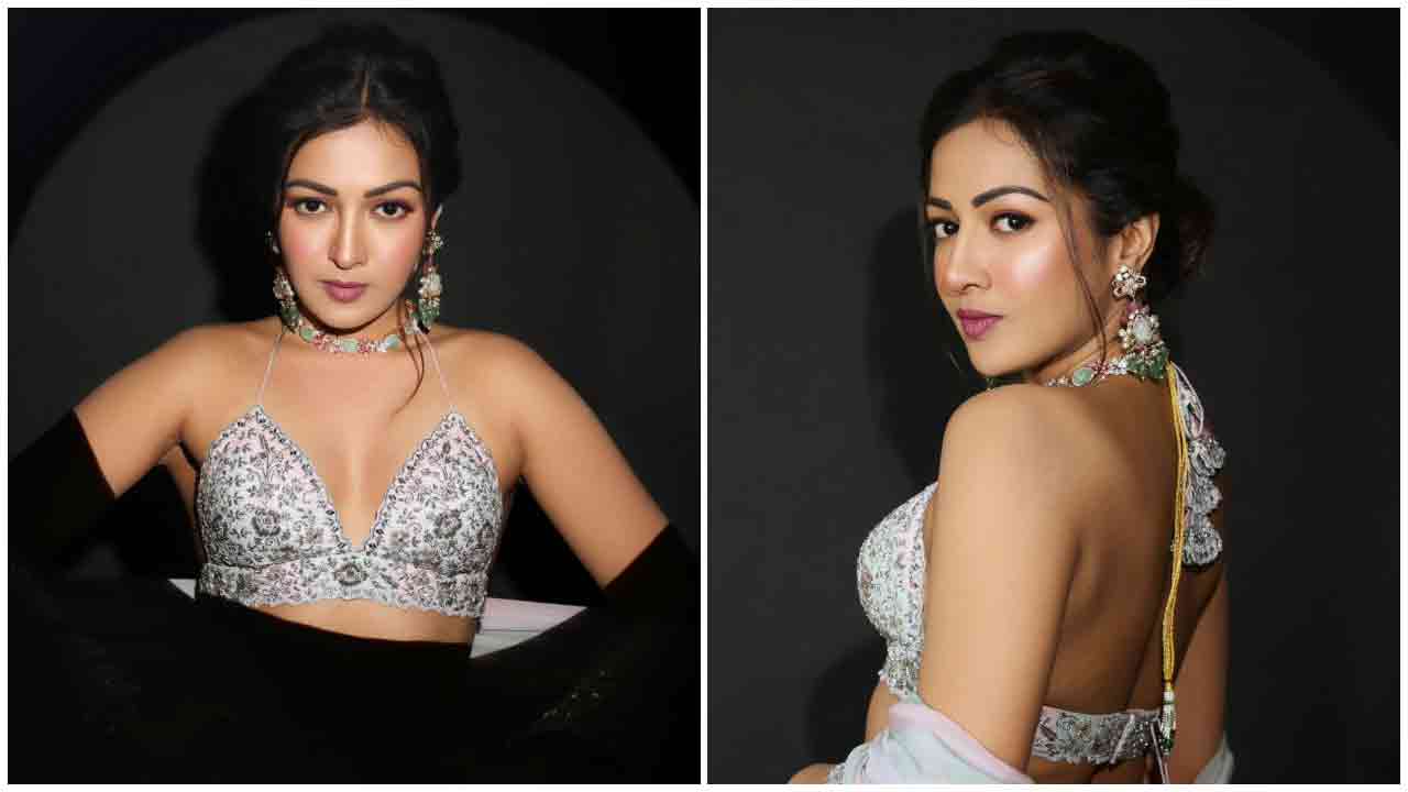 Catherine Tresa Alexander | చూపులతో మదిని దోచుకుంటున్న కేథరీన్ ట్రెసా అలెగ్జాండర్..