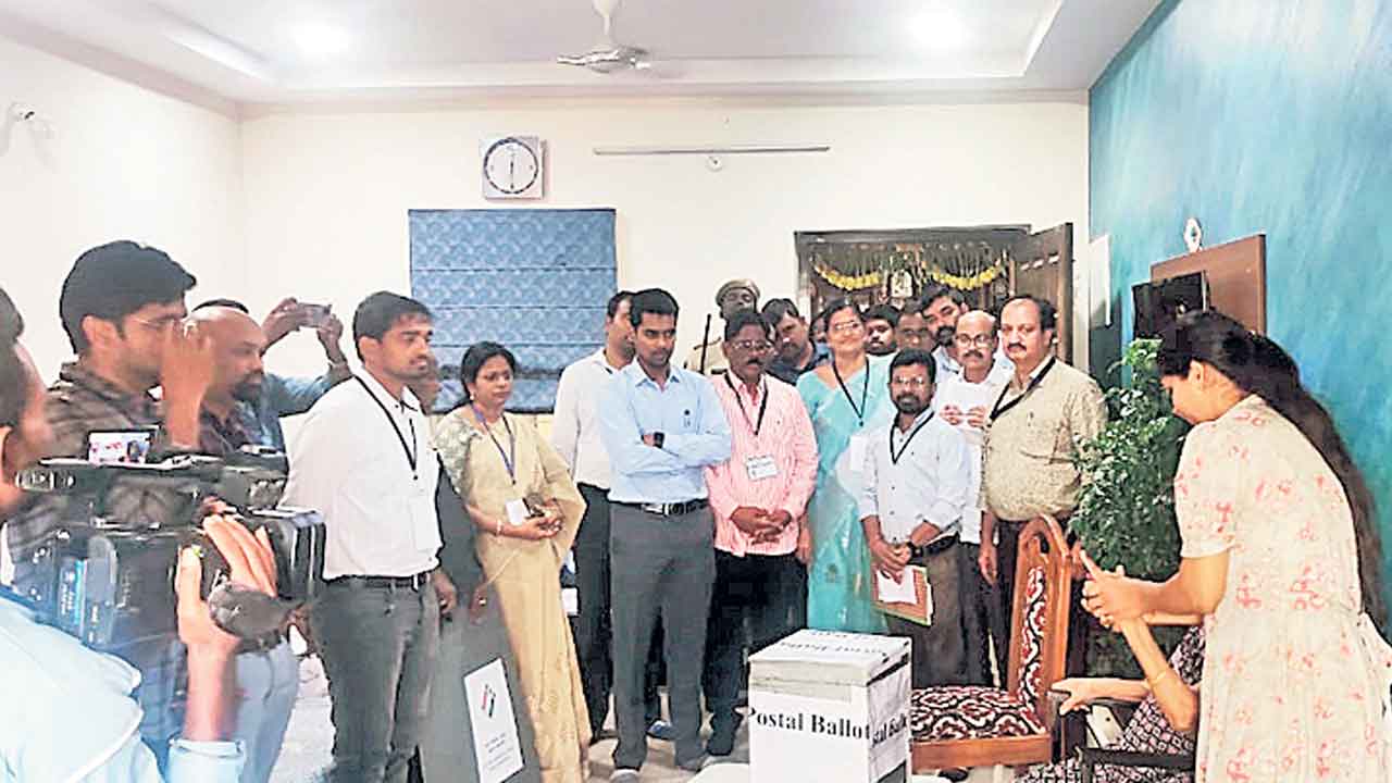 Collector Anudeep Durishett