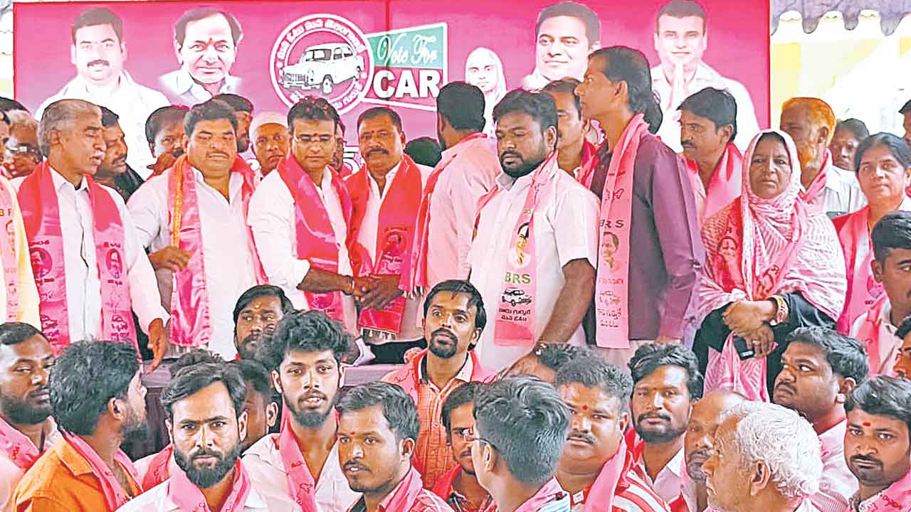 కుత్బుల్లాపూర్‌లో బీఆర్‌ఎస్‌లోకి భారీగా చేరికలు