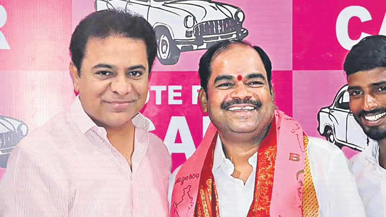 బీఆర్‌ఎస్‌లోకి దండెం రాంరెడ్డి