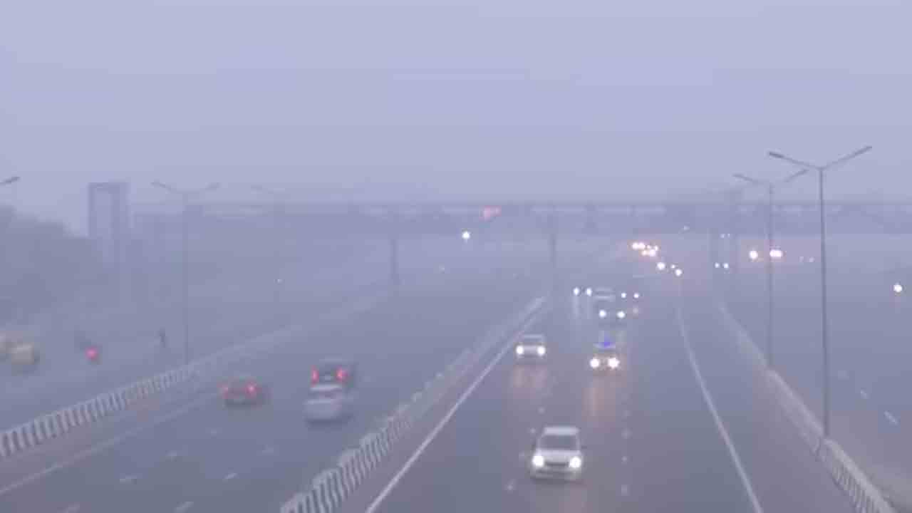 Delhi Pollution | రాజధాని నగరాన్ని కమ్మేసిన వాయు కాలుష్యం.. డ్రోన్‌ విజువల్స్‌