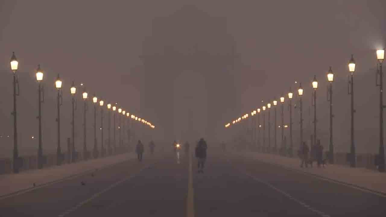 Air pollution | ఢిల్లీలో మరింత తీవ్రమైన వాయు కాలుష్యం.. Video